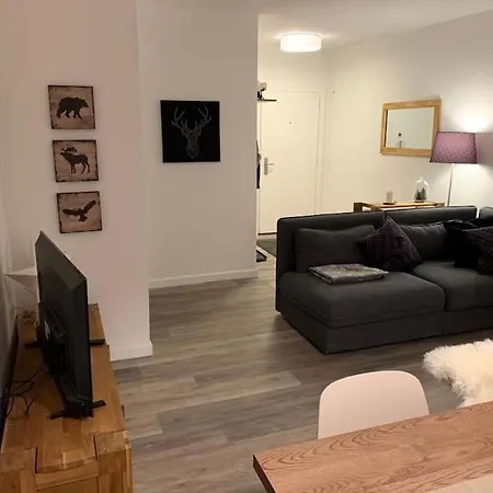 Sylvester Apartment